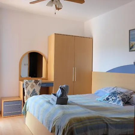 Rab Blue Apartman *